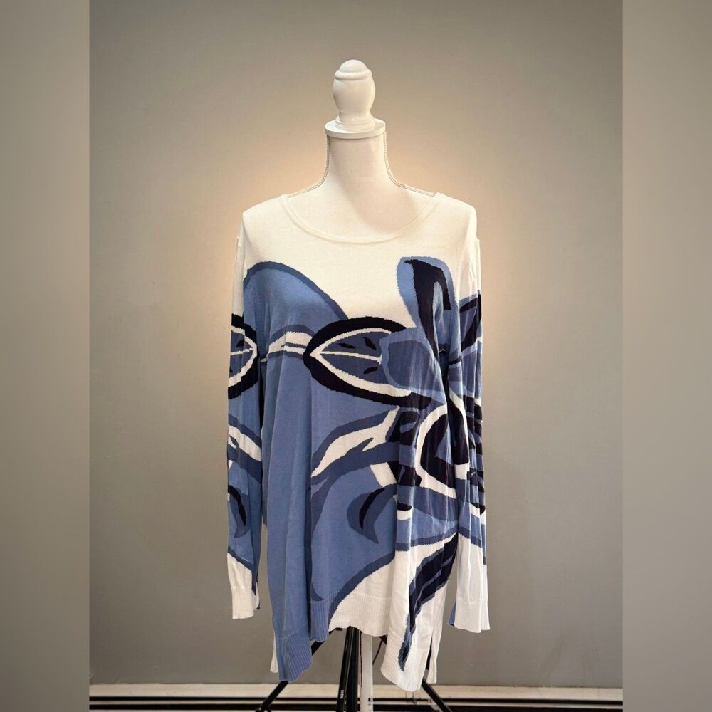 Blue/White Chico's Large Flower Sweater Size 3 (16) EUC